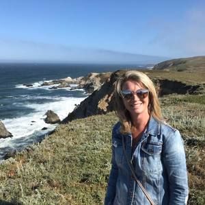 Meet your Posher, Leah